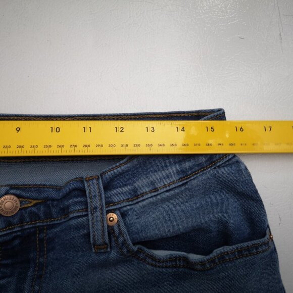 Denizen from Levi's 231 Athletic Men's Size 32/32 Medium Wash Straight Leg Jeans - Picture 12 of 16